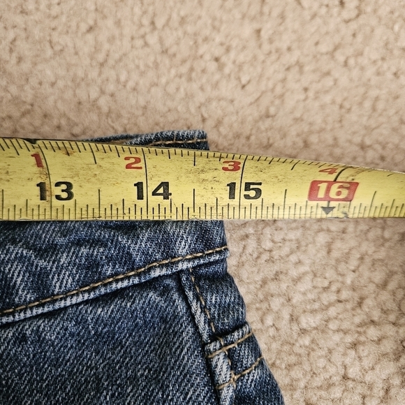 BDG Blue High Rise Jeans with Vintage Fading and Straight Leg - Picture 10 of 12